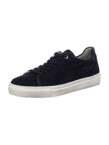 Sportliche Schnürschuhe in Blau