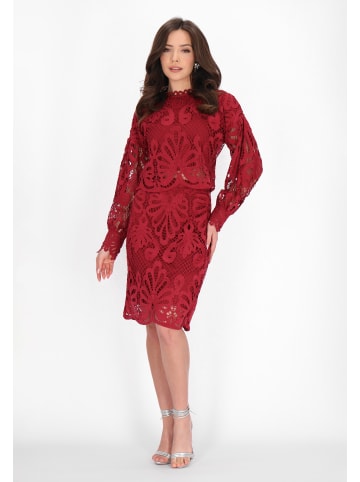 Women Skirt in wine red