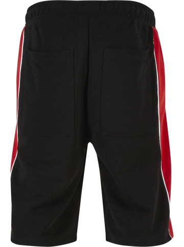 Short in black