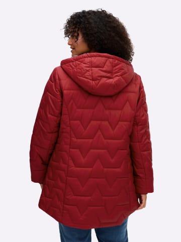 Jacke in kirsche