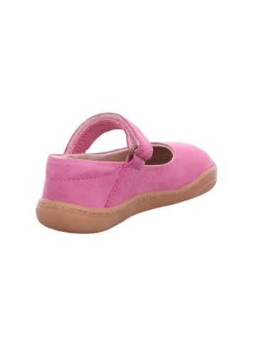 Ballerina in fuchsia