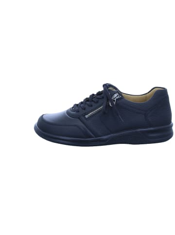 Sneaker Low in schwarz