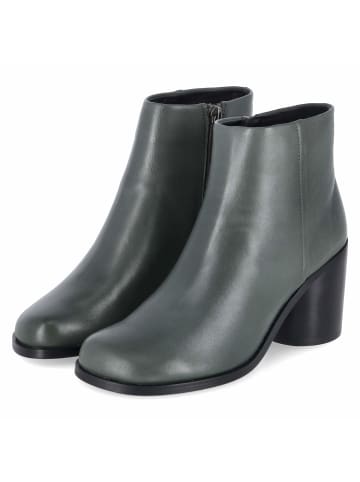 Ankle Boots in grün