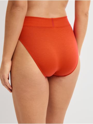 Slip in grenadine red