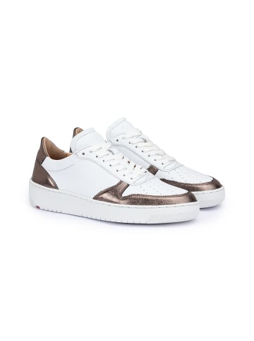 Schuhe Moderner Sneaker in weiss