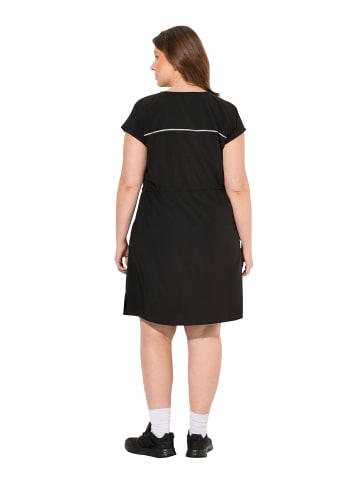 Kleid in schwarz