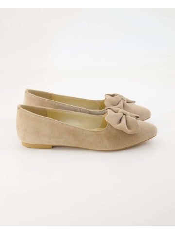 Ballerinas in Beige