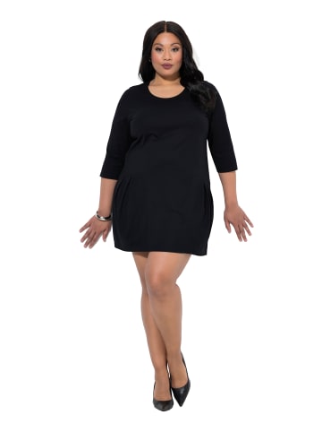 Kleid in schwarz