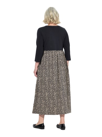 Kleid in schwarz