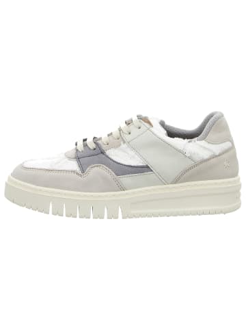 Sneaker in weiß