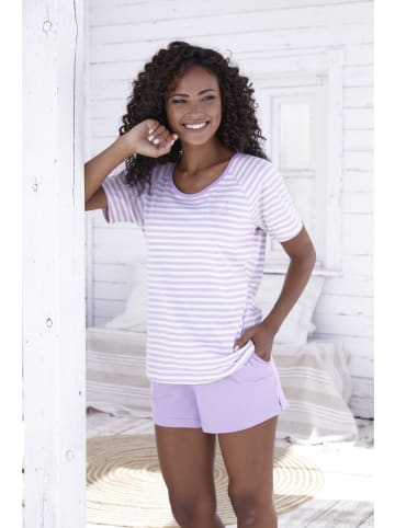 Shorty in Lila