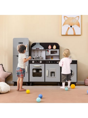 Kinderküche mit Zubehör in Braun