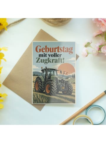 Geburtstagskarte Traktor modern Design mit Spruch in Weiß