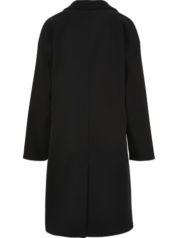 Coat in black