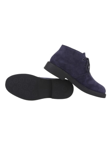 Boot in Blau