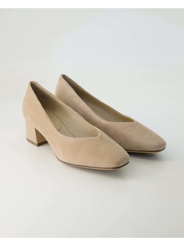 Klassische Pumps in Beige