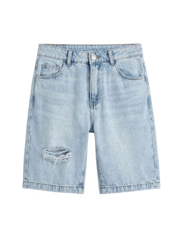 Shorts in Hellblau