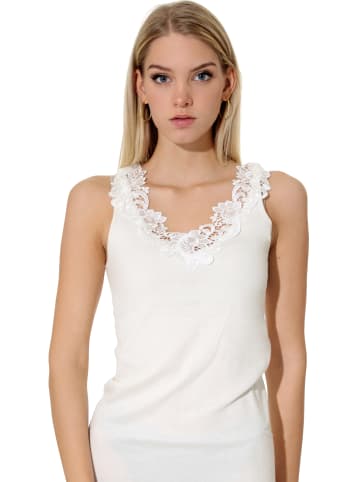Shirt, Unterhemd mit Spitze in sekt-champagne