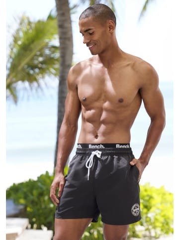 Badehose in schwarz
