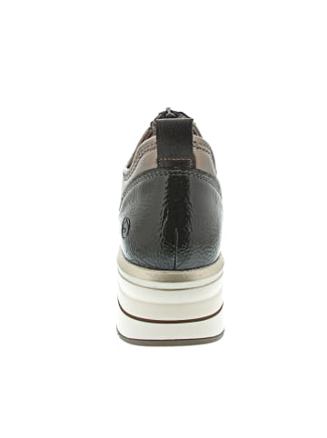 Sneaker Grün