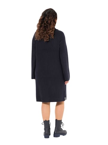 Midikleid in marine