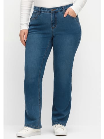 Bootcut-Jeans in blue denim