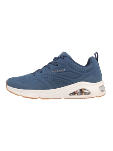Sneaker in Blau