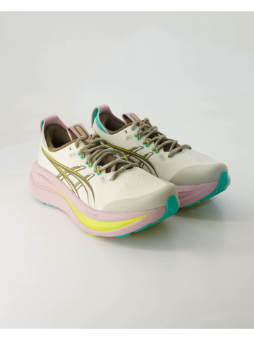 Laufschuhe in Beige