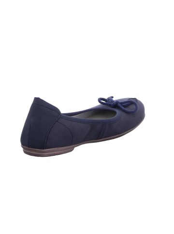 Ballerina in blau