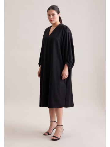 Kleid Regular in Schwarz