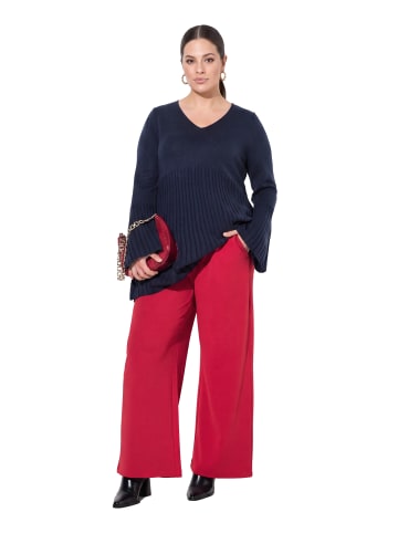 Hosen in rot