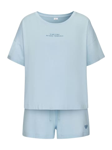 Shorty in hellblau