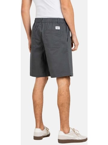 Short "Reflex Lazy Short" in Grau