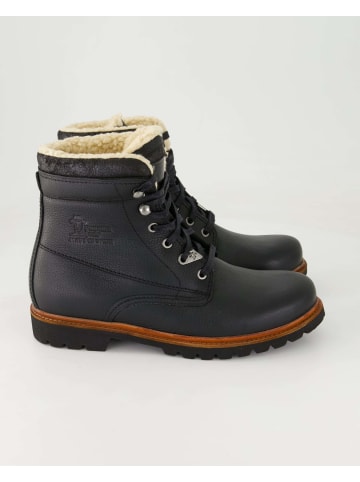 Winterstiefel in Schwarz