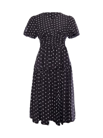 Women Dress in Black