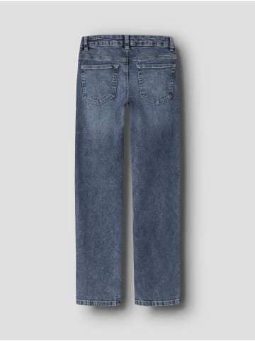 Jeans in Medium Blue Denim
