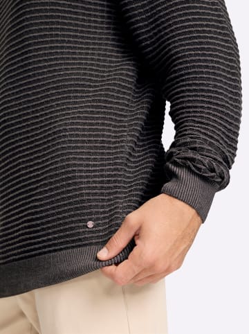Pullover in graphit-grau