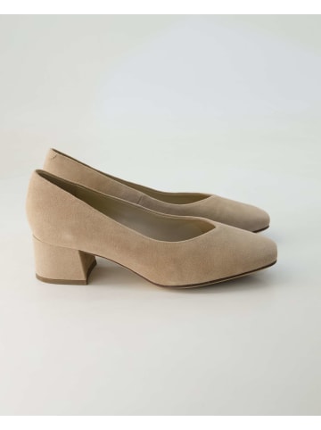 Klassische Pumps in Beige