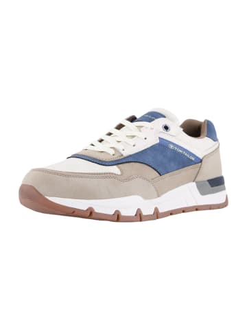 Sportliche Schnürschuhe in Beige