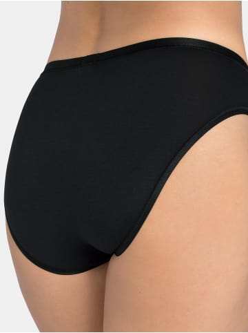 Tai-Slip Romance in Black