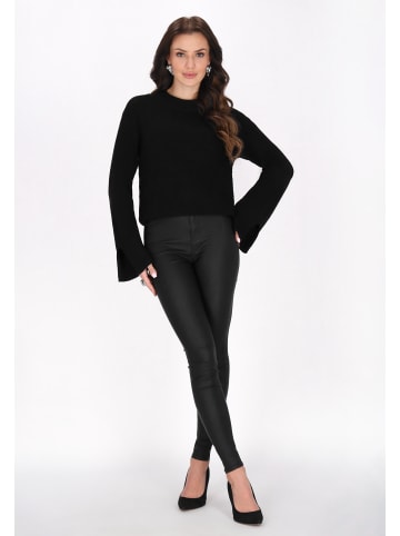 Women Sweater in black