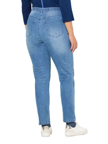 Jeans in blue denim