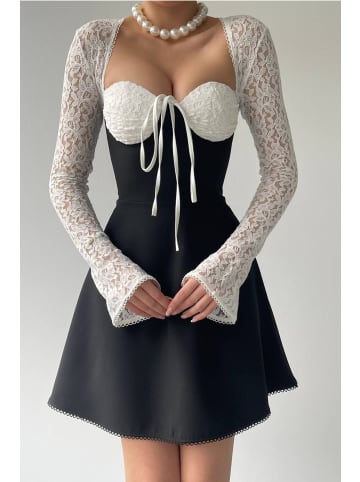 Kleid in Schwarz