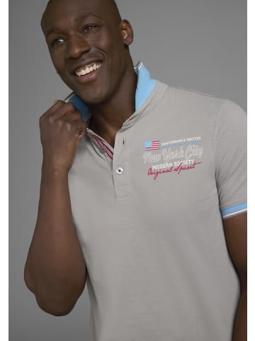 Poloshirt in grau