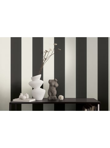 Tapete Classic Stripes in Schwarz-Weiß