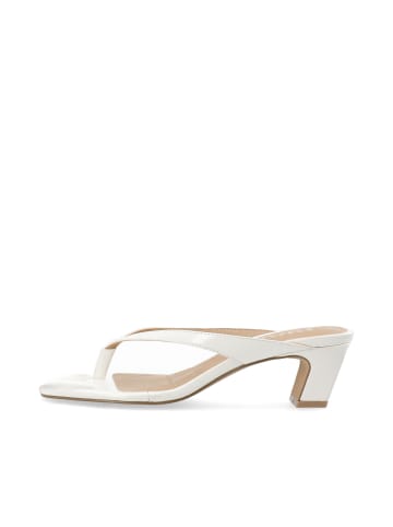High Heels in OffWhite1