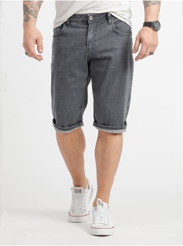 Shorts in Grau