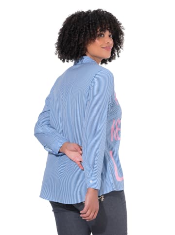 Hemdbluse in himmelblau