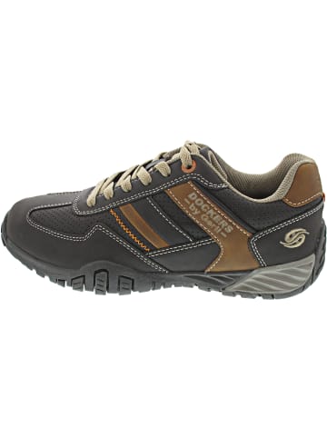Sneaker low Braun
