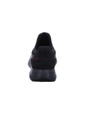 Slipper Softride Cosmic Slip in Schwarz